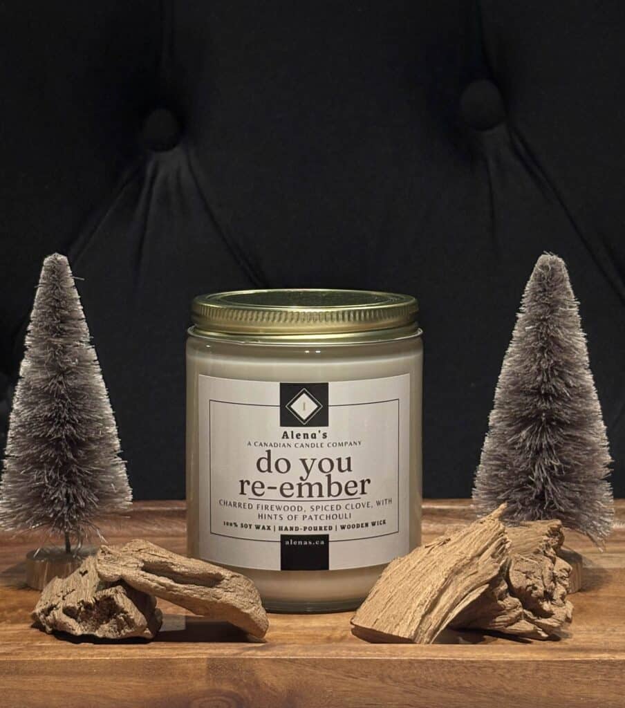 Alena’s Do You Re-ember candle from the Gold Collection, hand-poured soy wax candle with a wooden wick and rich, warm amber scent.